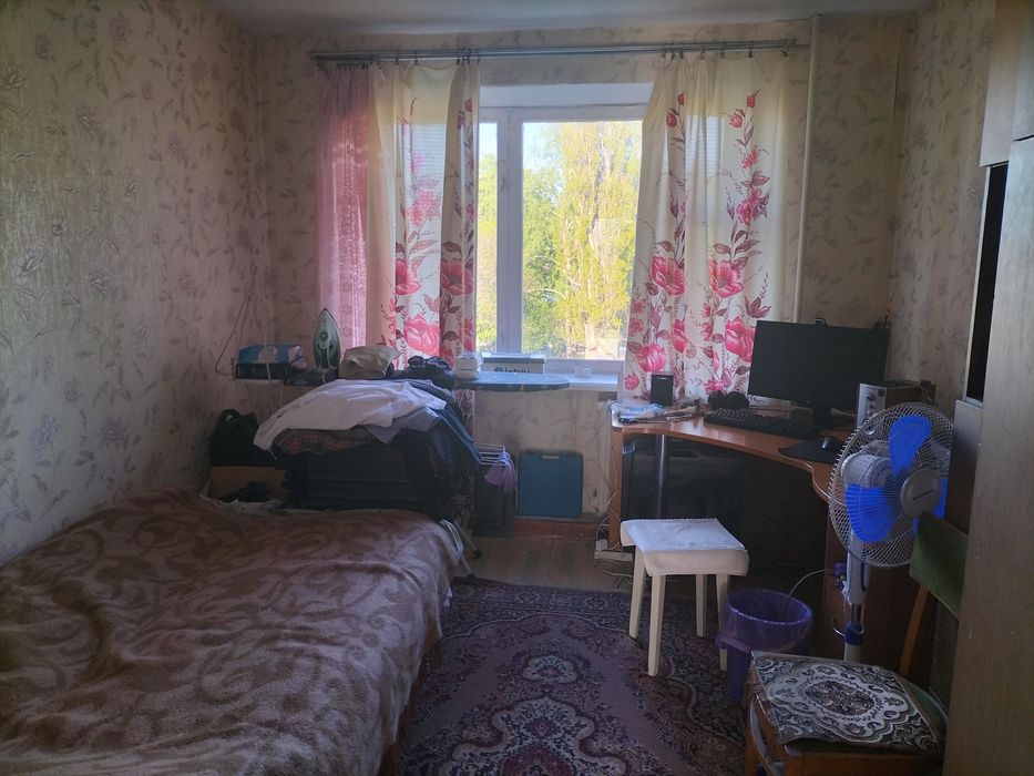 Продам кімнату 12 кв. На Раківці !