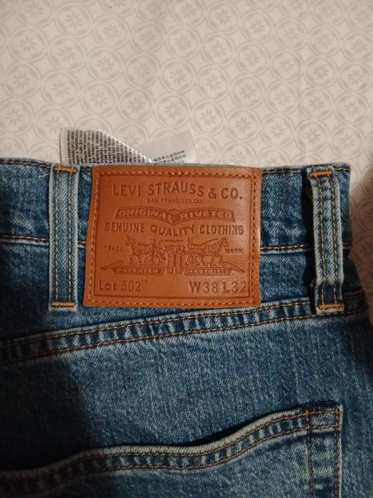 Calças Levis,tamanho 56