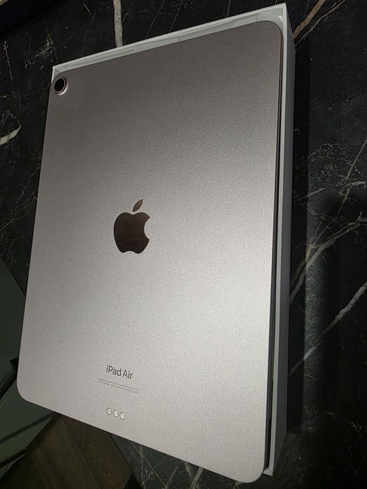 Apple iPad Air 5 64GB WiFi