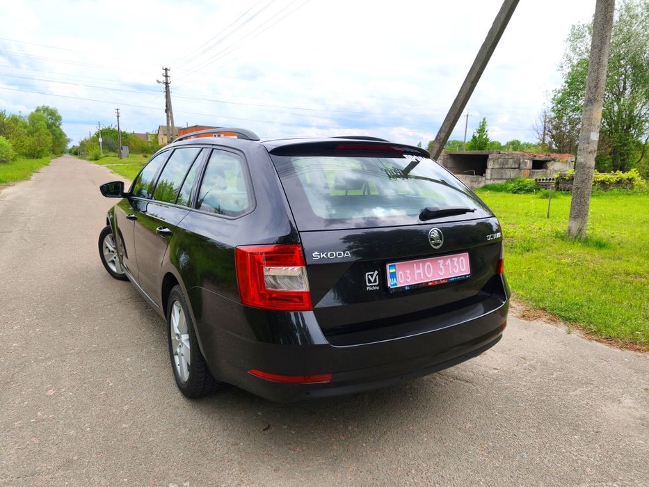 Skoda Octavia A7FL стан нового!