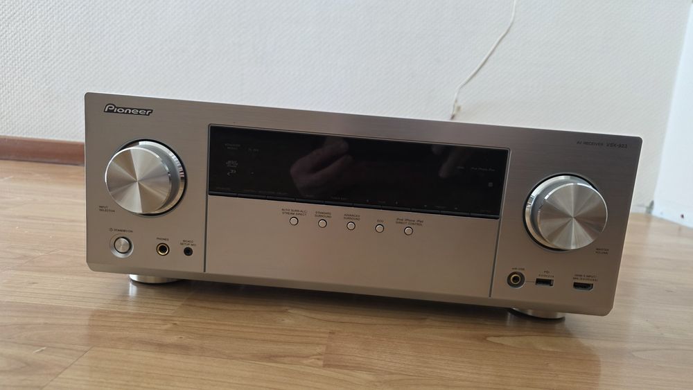Amplituner kina domowego  Pionier VSX - 923S