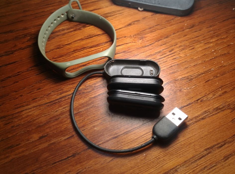 Фитнес браслет б.у.