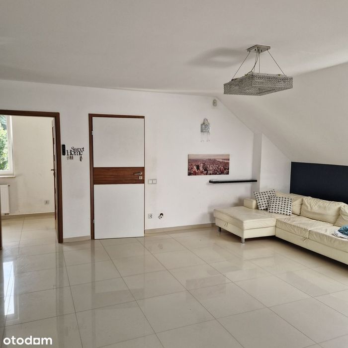Wynajmę długoterminowo mieszkanie/apartament  65m kwadratowych.