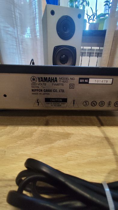 YAMAHA T420 тюнер