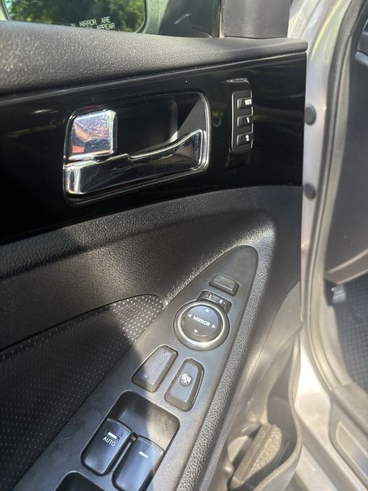 Продам Hyundai Sonata