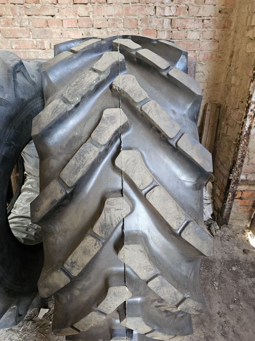 Резина Rosava 23.1 R26