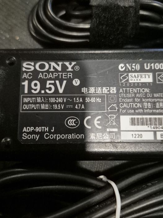 Oryginalny zasilacz Sony 19,5V 4,7A 90W wtyk 6,5x4,3mm+pin