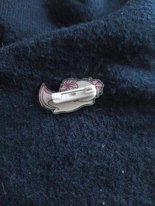 przypinka akrylowa aksolotl