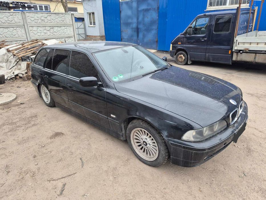 Дверь двери BMW e39 е39 универсал