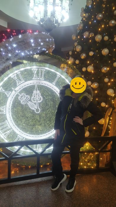 Продам зимнию куртку