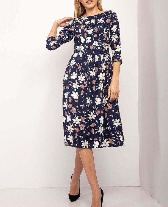 Плаття, сукня жіноча з квітковим принтом