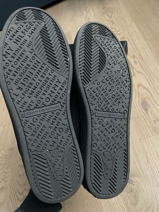 Tommy hilfiger r. 41 meskie botki trzewiki buty granatowe za kostke
