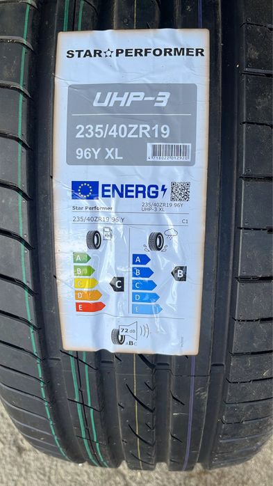 2 Pneus 235/40ZR19