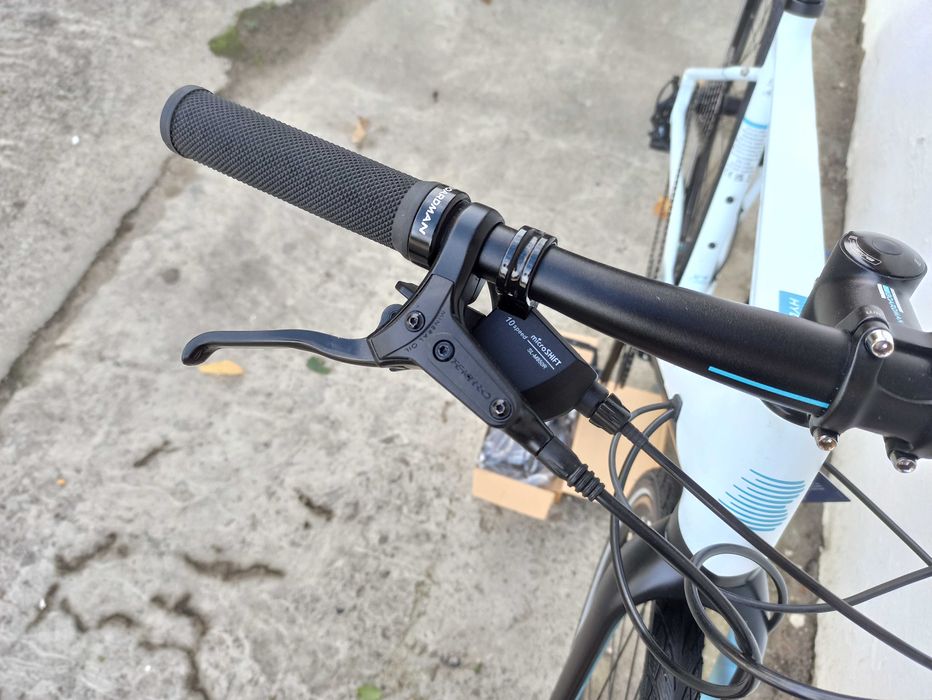 Rower elektryczny szosowy Boardman Hyb 8.9e widelec carbon na 160-175 cm