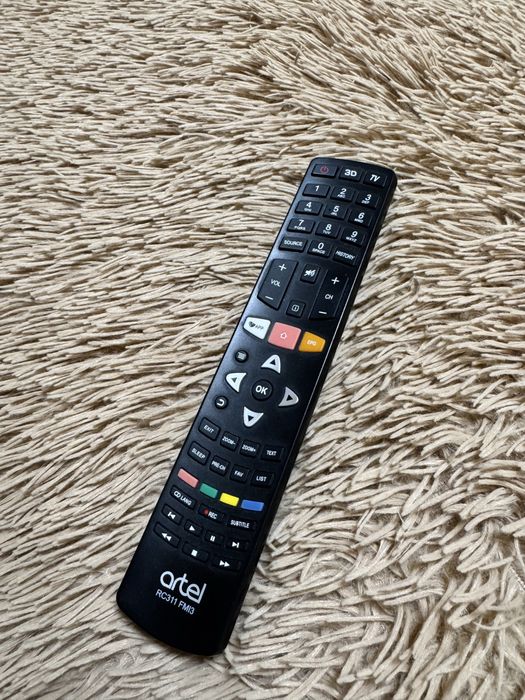 Телевізор Artel 32 smart tv