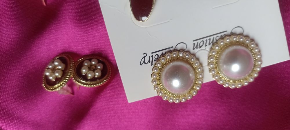 Nowe kolczyki 4 pary eleganckie