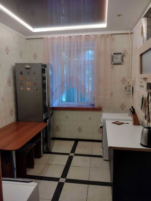 Продам 1 к.к. 1/3 в районі Пед.університета