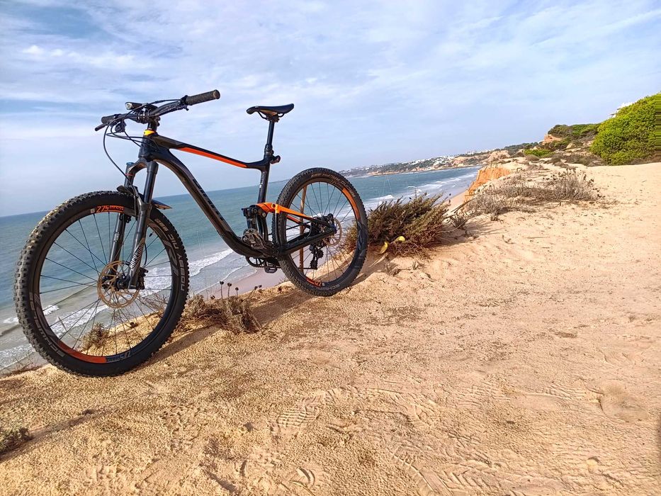 Giant Athem Advanced