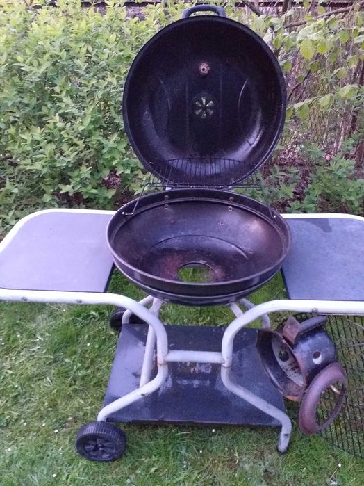 Grill węglowy Fieldmann FZG 1014