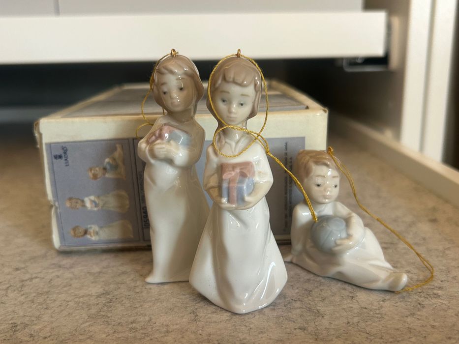 Lladró "5940 Christmas morning" original box