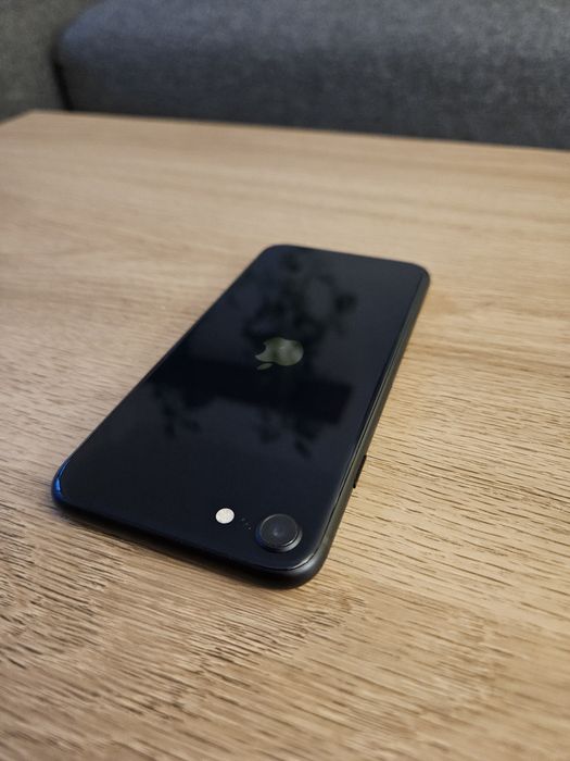 IIphone SE3 (2022) 64 Gb - 97% Baterii! + szkło