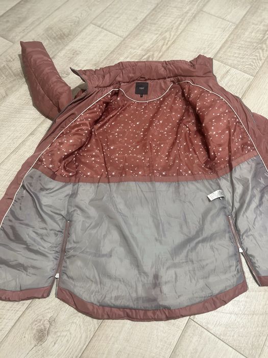 Куртка  зимня для дівчинки Next