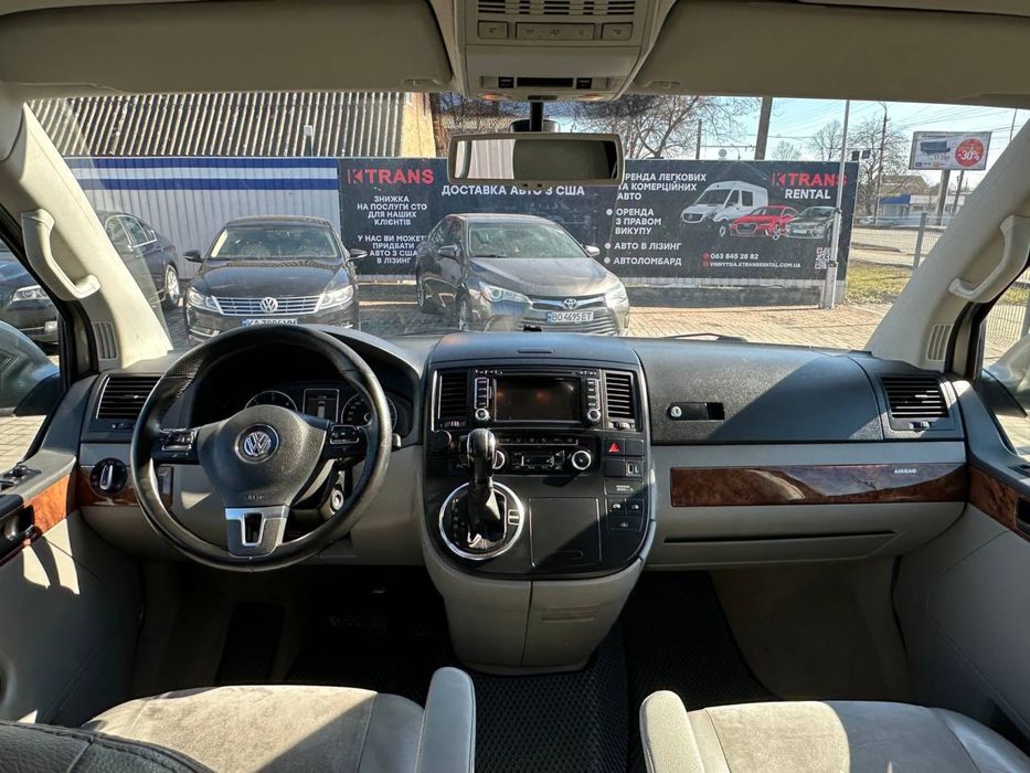 Оренда авто Volkswagen Multivan у Вінниці. Прокат авто Вінниця