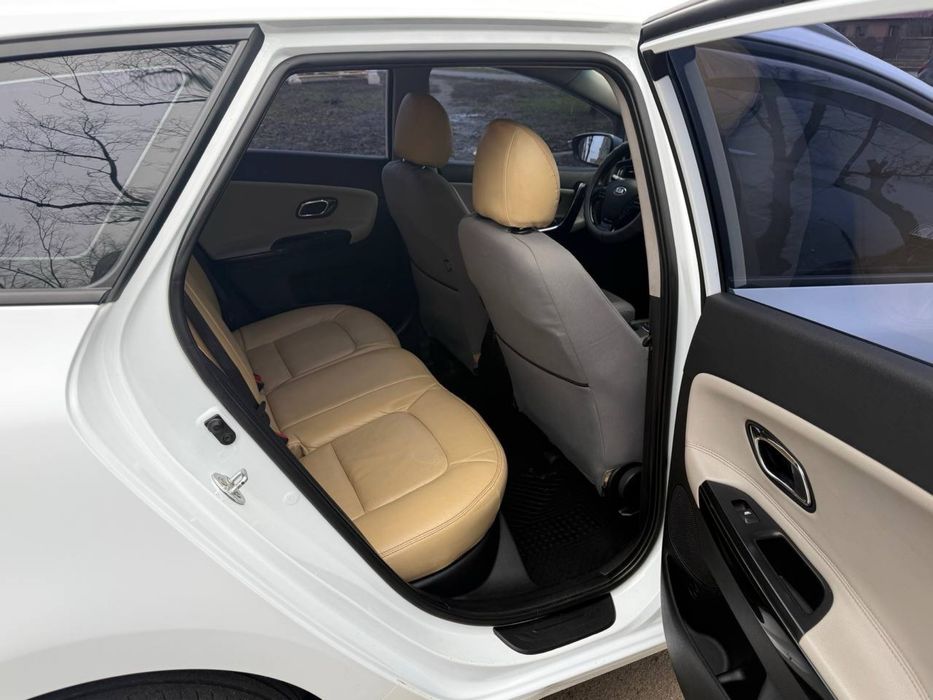 Продам Kia ceed 2013 года