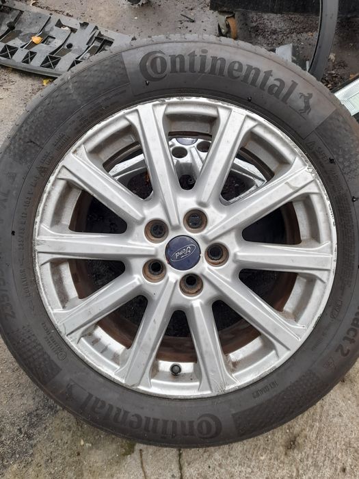 Felgi aluminiowe z oponami ford Galaxy mk4 235/55z/17r