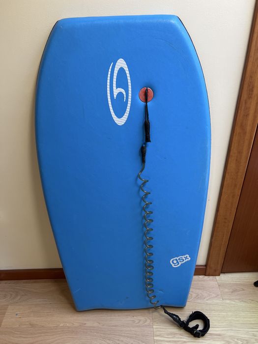 Bodyboard Genesis vendo ou troco