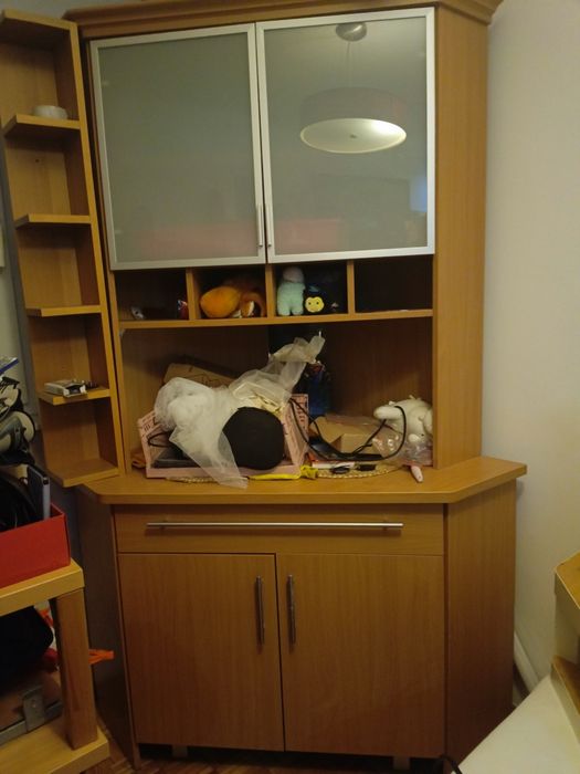 Szafa z oświetleniem za darmo