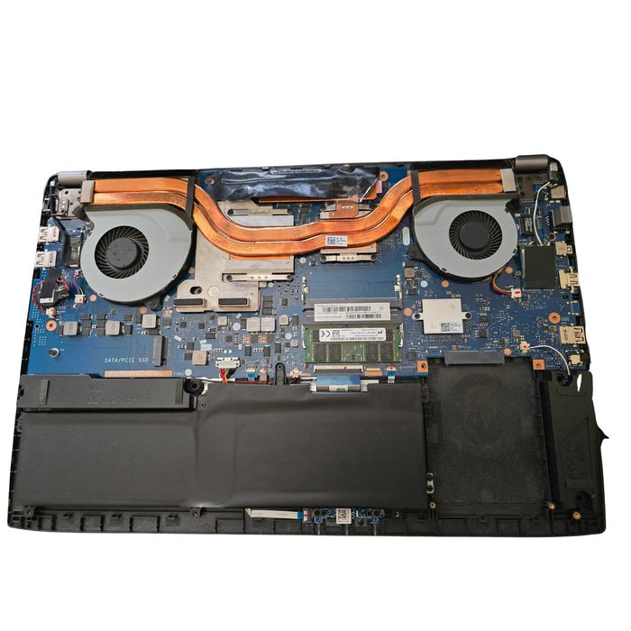 Laptop ASUS GL702VS GTX1070 i7 7700HQ 16GB RAM bez dysków - CZYTAJ OPIS