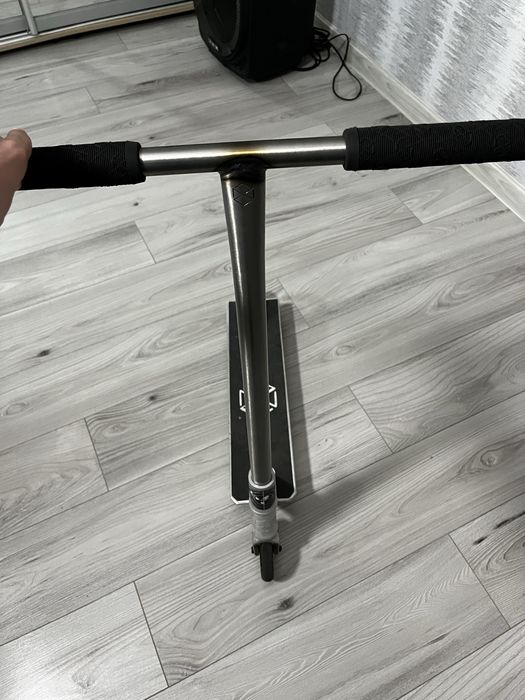 Самокат Native Stem сірий