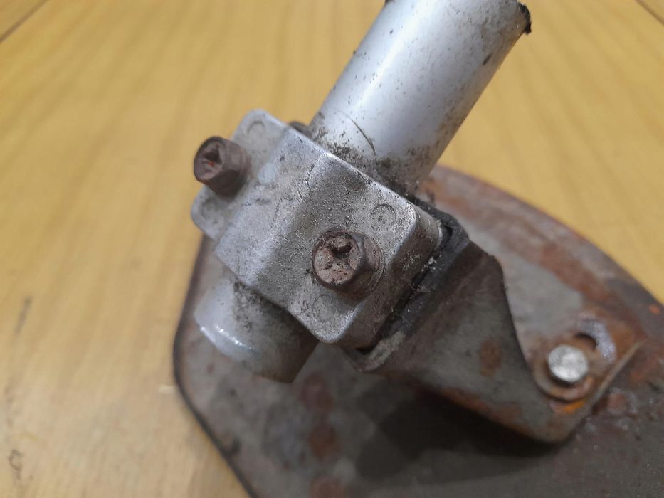 Kubota D420 Osłona Obudowa Pokrywa