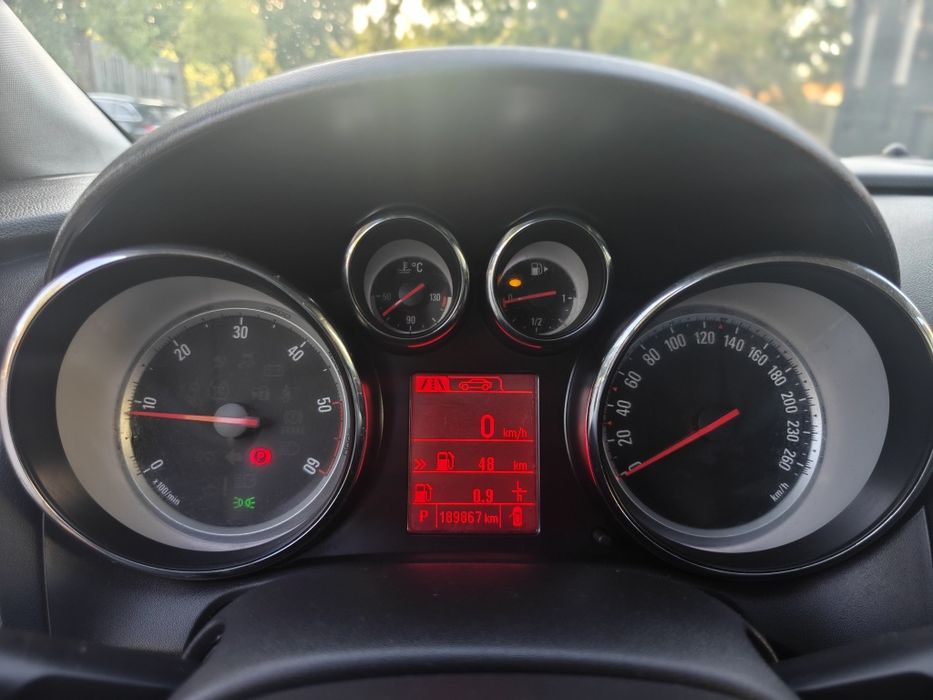 Opel Astra 2.0 TDCI 165 CV