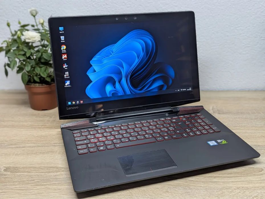 Игровой ноутбук Lenovo IdeaPad Y700: 15.6 Full HD, Intel Core i5-6300HQ, 8 GB DDR4, GeForce GTX 960M 2GB, SSD 256GB + 1TB HDD