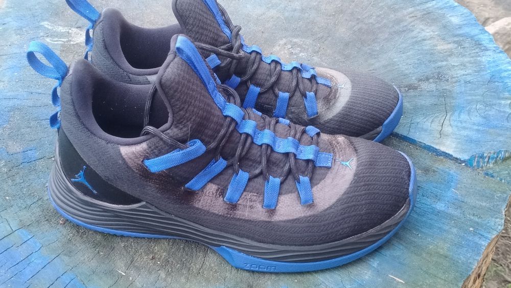 Продам кросовки jordan