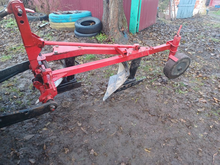 Плуг 2-25 на мінітрактор
