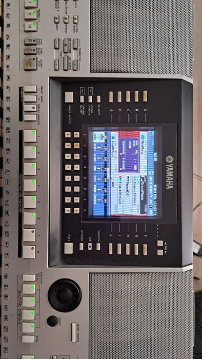 Teclado yamaha PSR 910