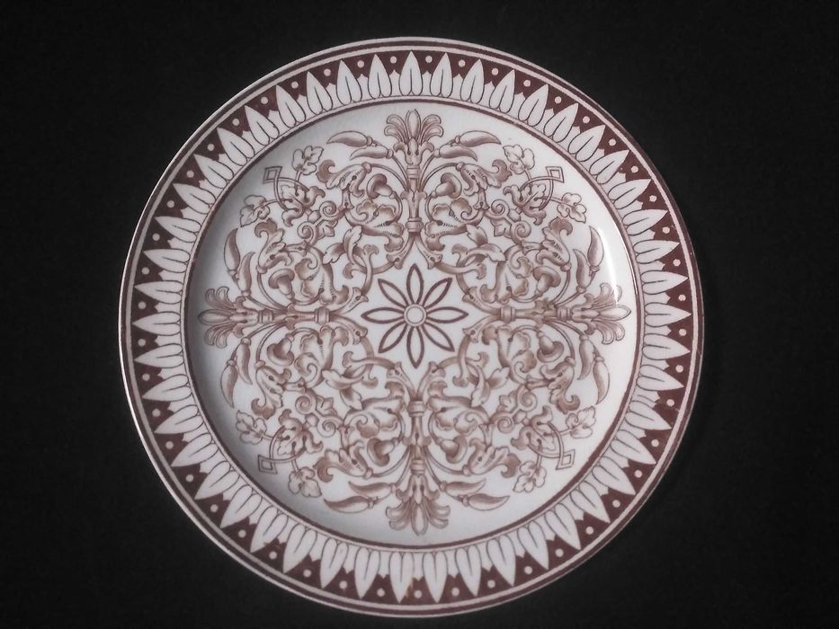 Serviço de jantar - Fabrico Inglês com 70 peças