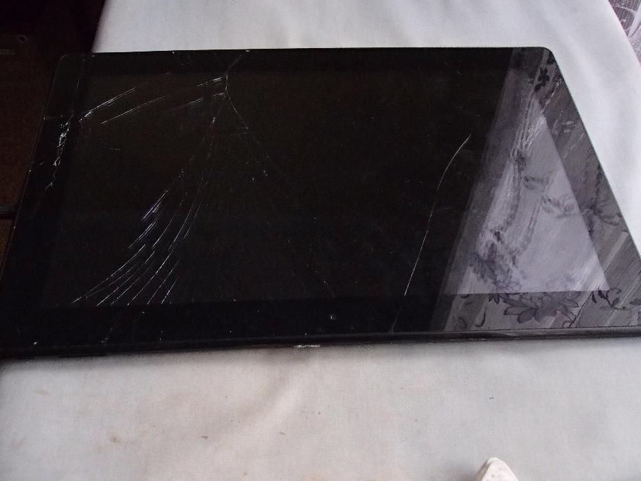 Планшет 3Q Qoo! Q-pad RC1301C 13.3