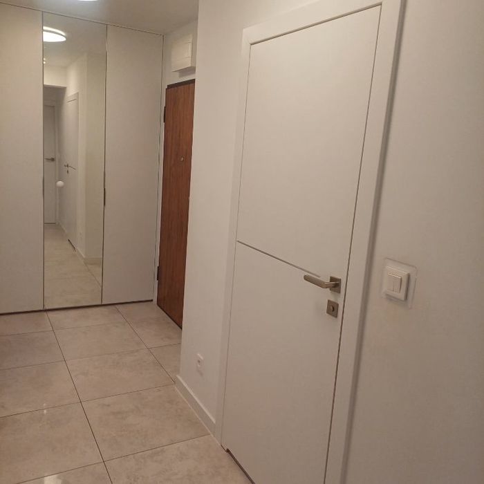 3 pokojowe przestronne mieszkanie w centrum Serocka - Więcej