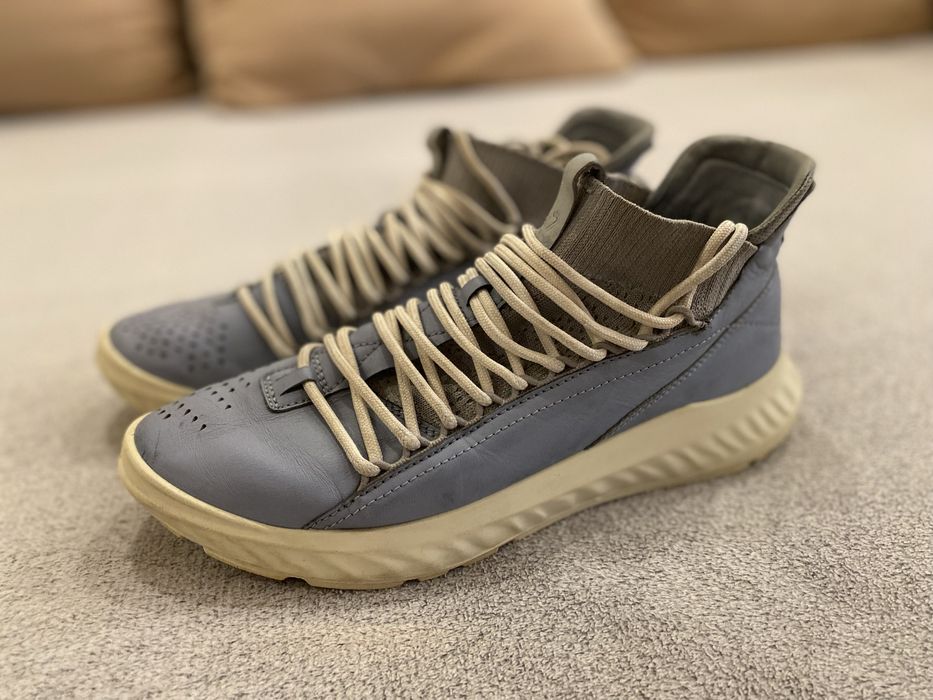 Ecco кроссовки женские 41 (26-26,3см) clarks camper