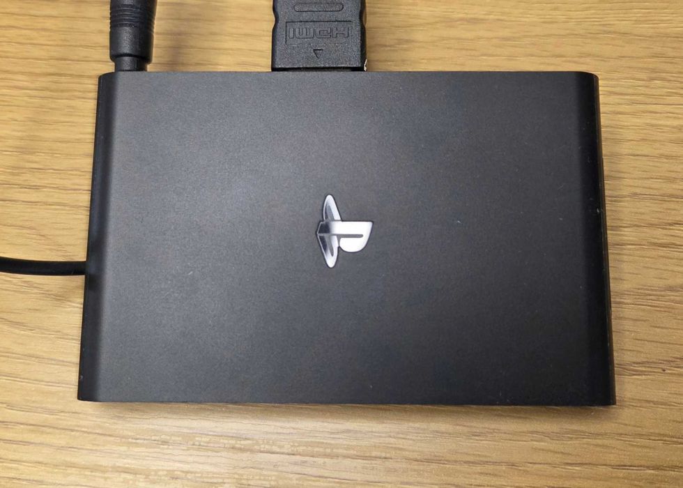 Konsolka Playstation TV PS VITA + karta 8GB stan bardzo dobry
