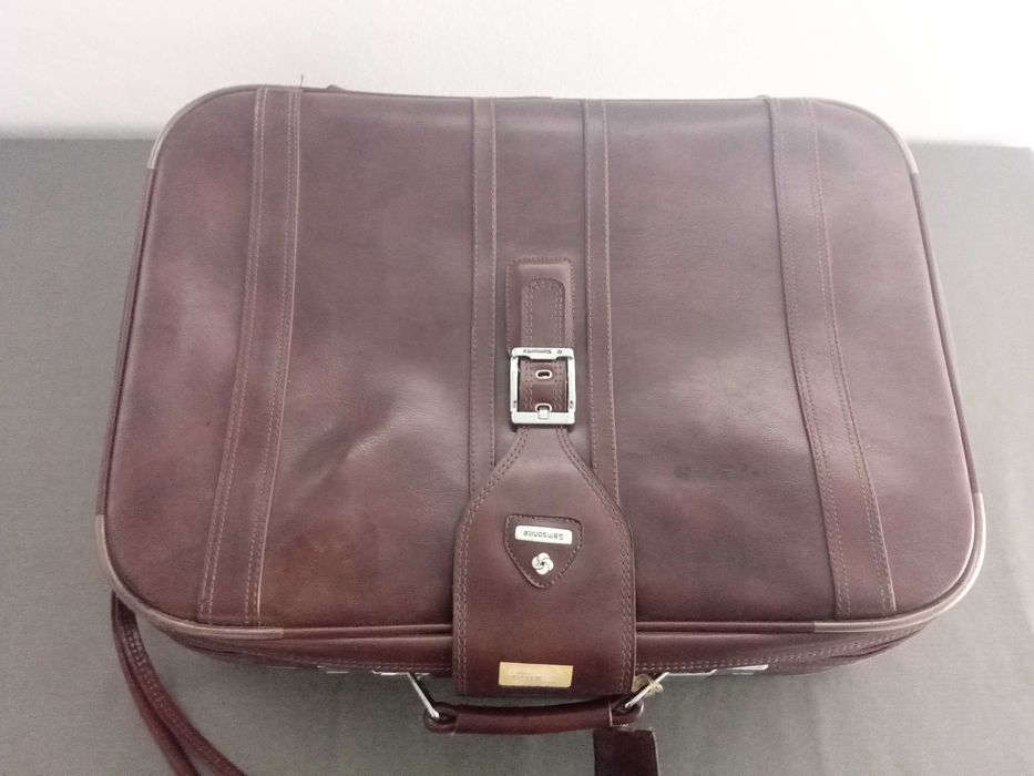 malas de pele - saco de viola - saco copa do mundo 90 - mala cameras