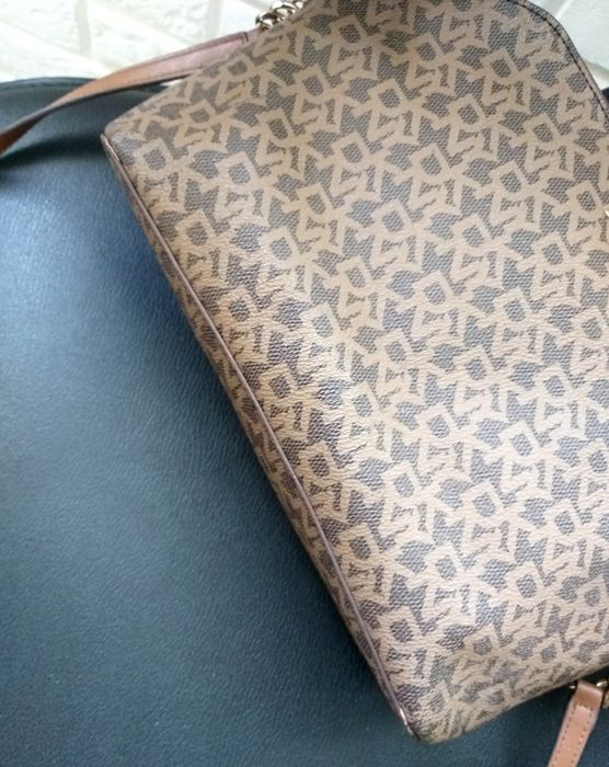 Жіноча сумка DKNY