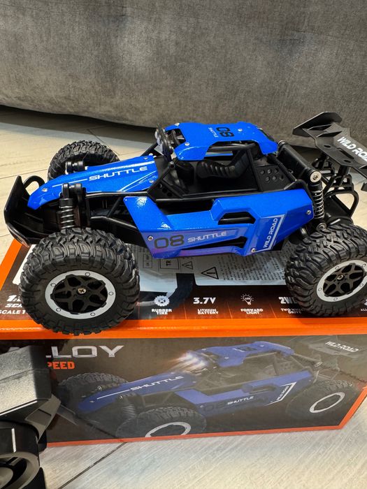 Крута дитяча машинка на пульті. ЗНИЖКА