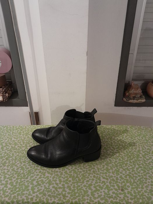 Vendo Botas de Senhora SEASIDE muito bonitas como novas