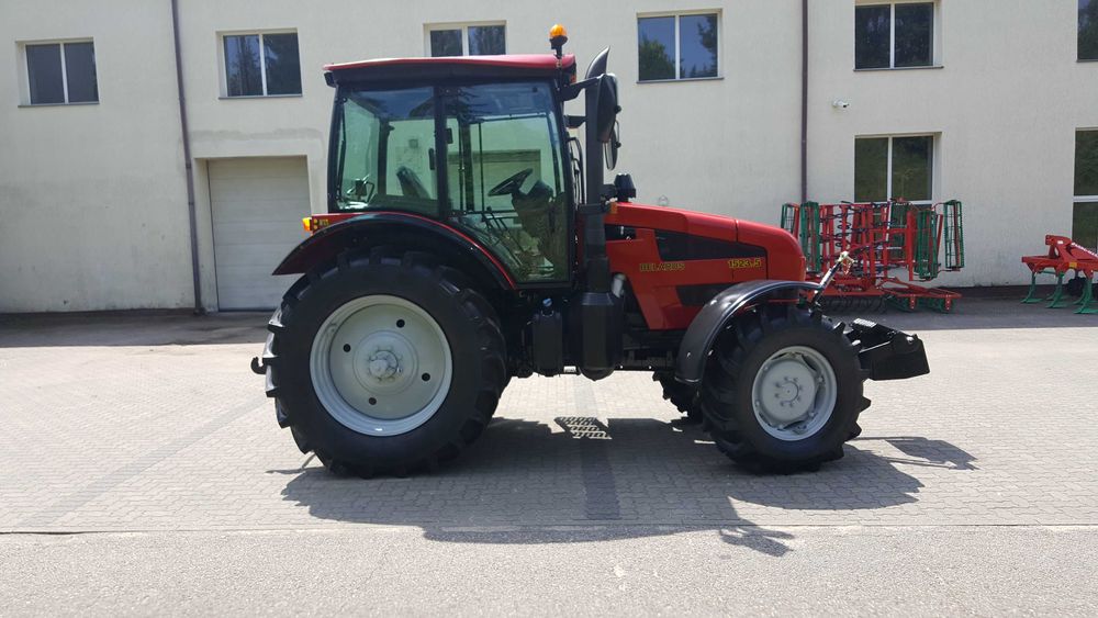 Serwis naprawa ciągniki rolnicze MTZ Belarus PRONAR URSUS ZETOR I INNE