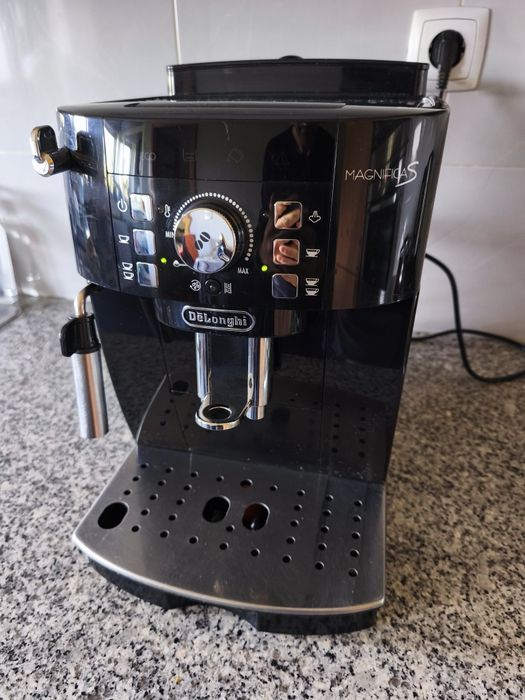 Delonghi Magnifica S máquina café Automática